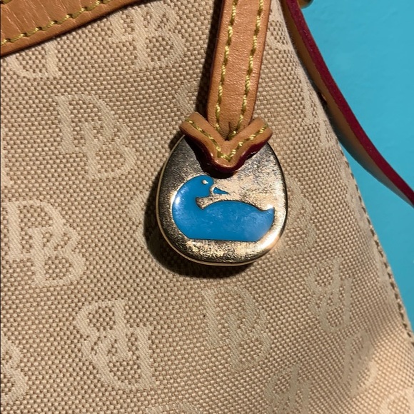 Dooney & Bourke Purse - Picture 2 of 8